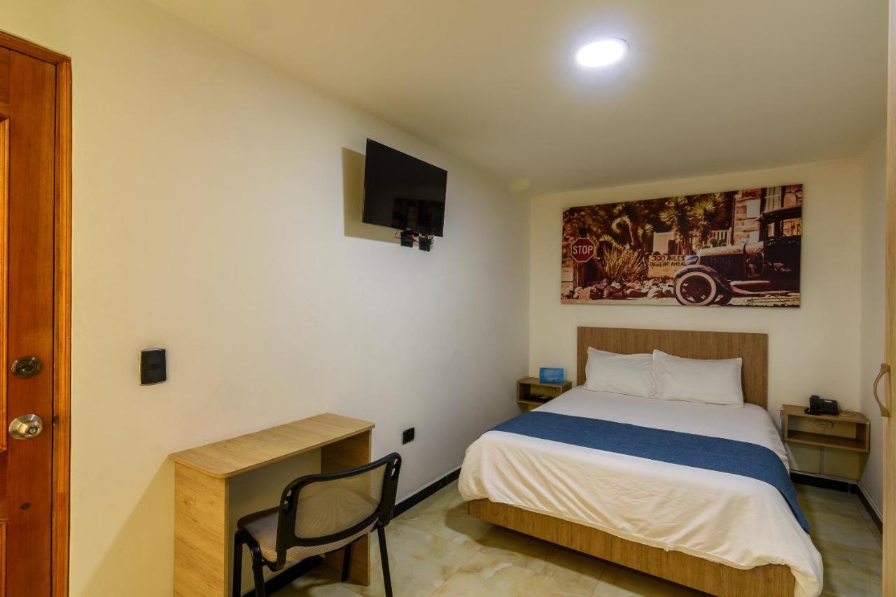 Hotel Med Estadio メデジン エクステリア 写真